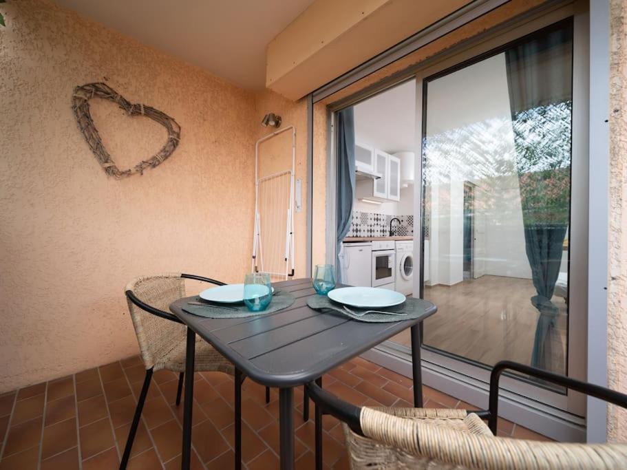 Appartement Tout Equipe Terrasse Parking Privatif Six-Fours-les-Plages Εξωτερικό φωτογραφία